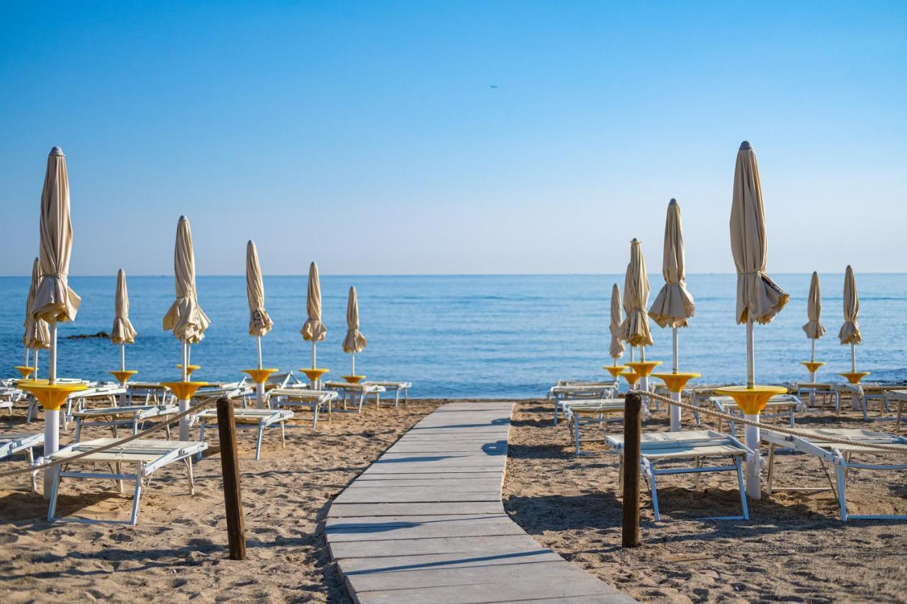 Torre Guaceto Greenblu Resort Спеккйола Екстер'єр фото